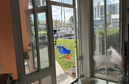 Island Estate Condo | Quiet condo overlooking the water.