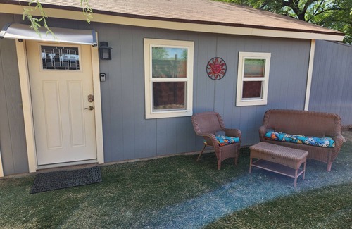 Desert Hills Apartment | Quiet cottage outside of City of Phoenix
