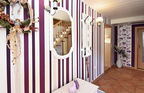 Deesbach Apartment | Quiet Couples Apartment