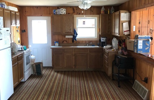 Remer Cabin | Quiet, Cozy Cabin on 400 feet of Beautiful Thunder Lake