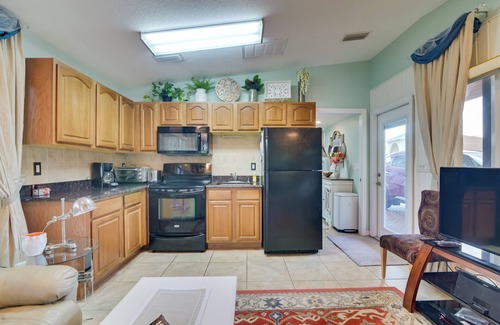 Deer Creek House | Quiet Davenport Home w/Community Amenities!