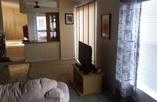 Tonopah House | Quiet desert ranch perfect for relaxing, hiking, and enjoing sunsets and sunrise