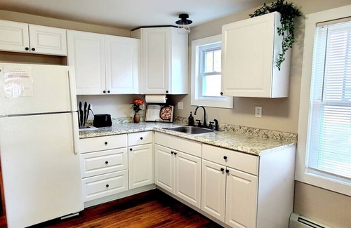 Waterville Apartment | Quiet Downtown Apt w/Fireplace