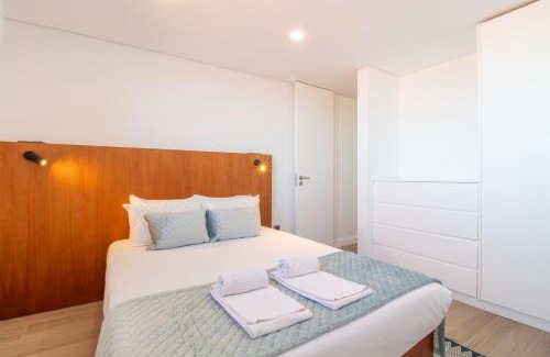Lapa Apartment | Quiet Duplex w Patio in Lapa by LovelyStay
