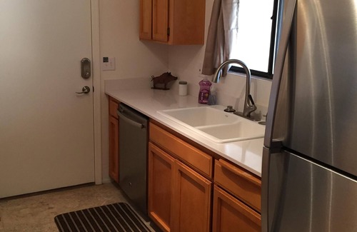 Tucson House | Quiet Easy Neighborhood Near Foothills, Restaurants, Shops, and Trader Joe's