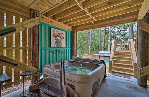 Dauphin Island House | Quiet Fishermans House with Hot Tub and Tropical Bar!