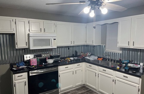 Warsaw House | Quiet getaway in Warsaw, Missouri