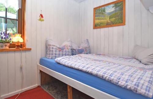 Langewiesen House | Quiet Getaway near Ilmenau