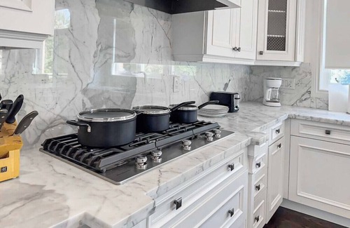 Applewood House | Quiet Getaway: Perfect for Families & Retreats