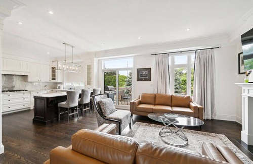 Applewood House | Quiet Getaway: Perfect for Families & Retreats