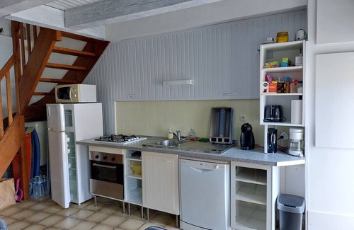 Tregunc House | Quiet gîte in an old farmhouse, 10 minutes' walk from the beach