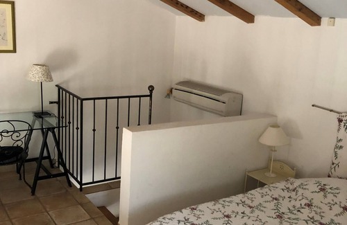 La Baume-de-Transit Other | Quiet gîte with swimming pool, sleeps 2