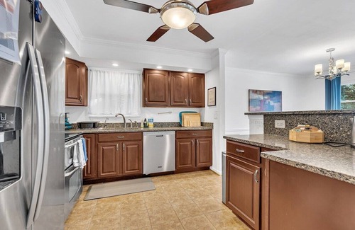 Annapolis House | Quiet Home Close to Downtown Annapolis and Parks