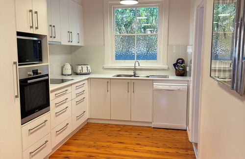East Tamworth House | Quiet home in East Tamworth - Perfect Country Music Stay