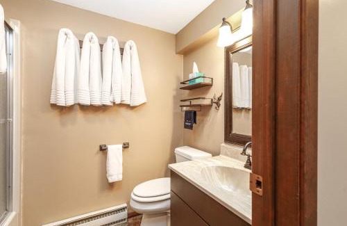 The Galena Territory House | Quiet Home Minutes from Lake Galena & Eagle Ridge