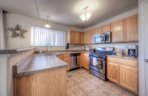 Colorado Springs House | Quiet home with a view and AC!