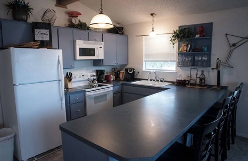 Horseshoe Bay House | Quiet Horseshoe Bay Family Retreat