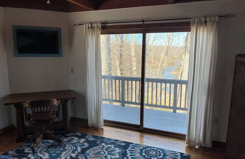 Epping Forest House | Quiet House on Saltworks Creek in Annapolis