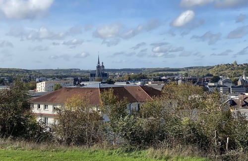 Evreux House | Quiet house overlooking the town of Evreux