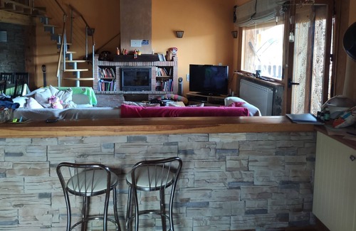 Navarrevisca House | Quiet isolated rural house in Navarrevisca, registration CR-AV-01478.