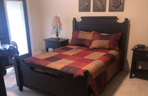 Talladega Condo | Quiet lakeside condo on Logan Martin