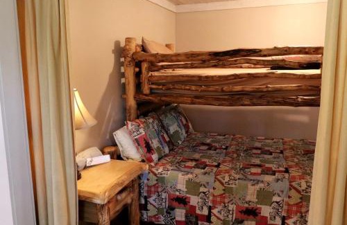 Clark House | Quiet Mountain Cabin with Barbecue near Steamboat Springs in Colorado