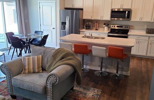 Ankeny House | Quiet newer townhome