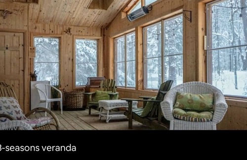 Lac-Brome House | Quiet place surrounded by forest