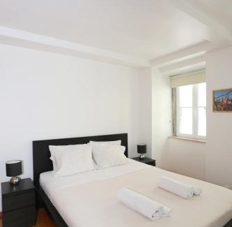 Merces Apartment | Quiet Prince Apartments