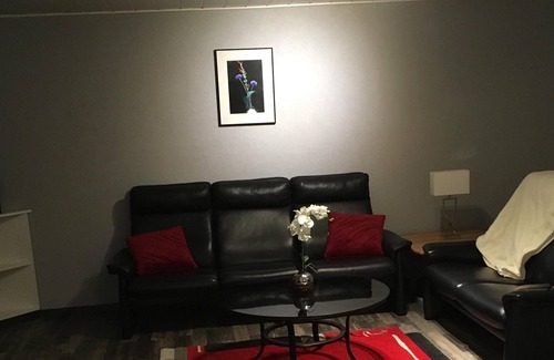 Untergroningen Apartment | Quiet restful retreat in a charming community.