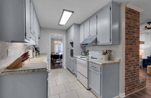 Northeast Pensacola House | Quiet Retreat | Close to Dwntn PNS & Beachs