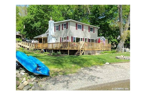 Conesus House | Quiet retreat on Conesus Lake, Private Beach!
