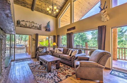 Ruidoso House | Quiet Ruidoso Cabin with Deck and Private Hot Tub