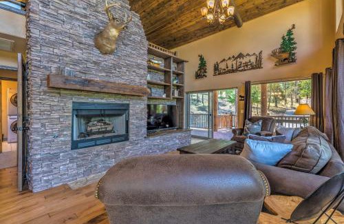 Ruidoso House | Quiet Ruidoso Cabin with Deck and Private Hot Tub