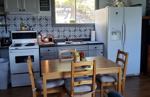 Port Hilford Cottage | Quiet seaside cottage, close to Historic Sherbrooke Village. No pets allowed.