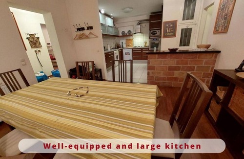Belvaros - Lipotvaros Apartment | Quiet, spacious, and well-equipped apartment between Chain Bridge and Parliament