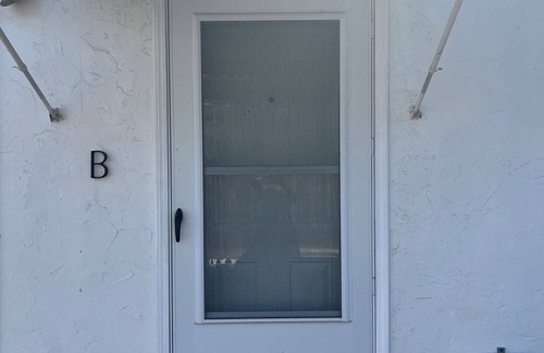 New Port Richey Apartment | Quiet studio in New Port Richey Downtown. Apartment B