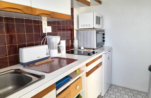 Le Pouliguen Apartment | Quiet studio with sunny balcony, near the beach