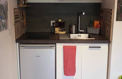 Chaparon Apartment | Quiet studio with garden and mountain views - Lake Annecy