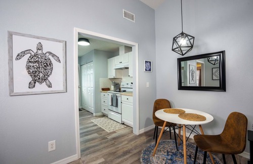 Tarpon Springs House | Quiet Tarpons Springs Unit Close to Everything the City has to Offer!