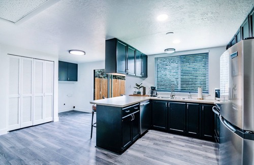 Millcreek House | Quiet two story unit with mountain views. 5 min to Sugarhouse