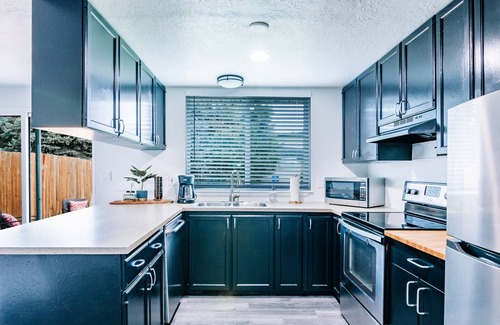Millcreek House | Quiet two story unit with mountain views. 5 min to Sugarhouse
