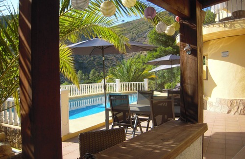 Jalon Villa | Quiet villa with private pool