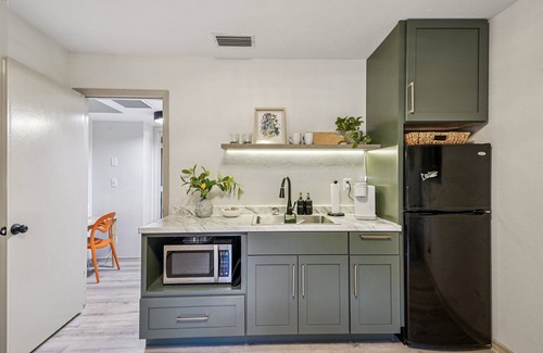Gainesville Apartment | Quietly Elevated Gainesville Guest Suite - The Perch at Misty Hollow