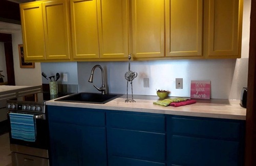 Francitas Apartment | QUIETnQUAINT on the bay