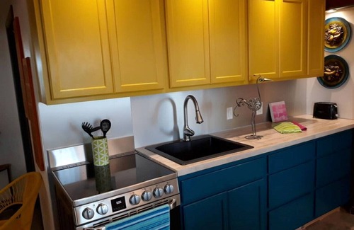 Francitas Apartment | QUIETnQUAINT on the bay