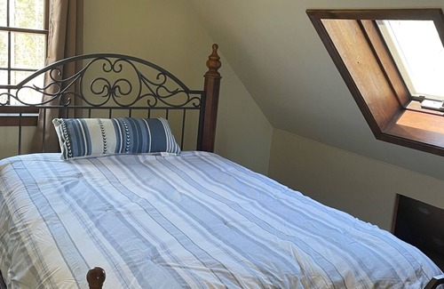 Seal Cove House | Quietside Meadow-Newly renovated 2 bedroom house located on the quietside of MDI