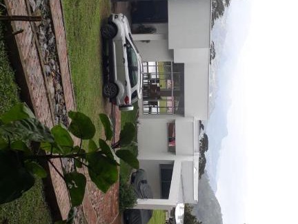 San Francisco Villa | Quinta con piscina en la vega