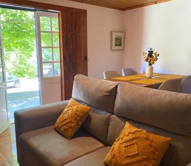 Sao Tiaguinho House | Quinta da Cavada - Casa da Tertúlia