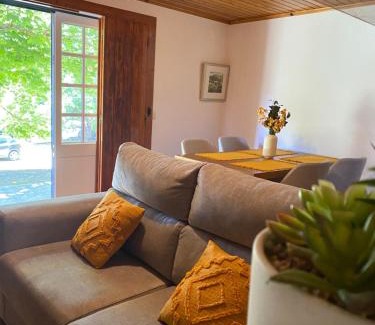 Sao Tiaguinho House | Quinta da Cavada - Casa da Tertúlia